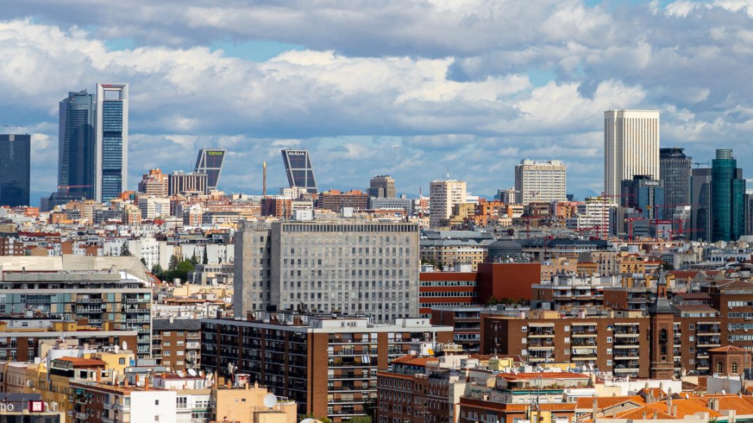 Administración de Fincas Monforte edificios grandes madrid